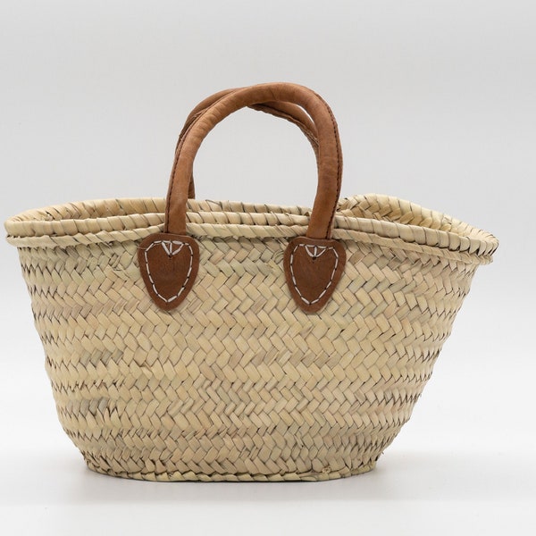 French basket, small straw bag, Bridal Party, wedding tote bag, Bridesmaid gifts, wicker basket with handle, wicker basket