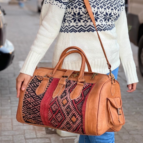 Leather Travel Weekend Bag, Kilim Travel Bag, Duffel bag, carpet bag, rug design, vintage carpet, stylish handbag, travel bag, Gift for him