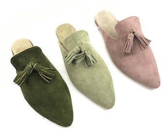 Babouche marocaine en daim || Babouches faites à la main haut de gamme || Chaussures Maroc || Babouche marocaine teinte avec une couleur naturelle
