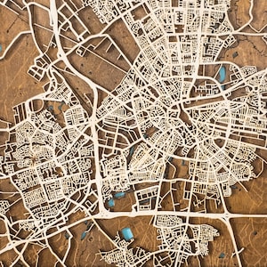 Aangepaste houten kaart van elke stad, gepersonaliseerde naam locatie stad, uniek muurdecoratie huis, ingelijste housewarming verjaardagscadeau makelaar