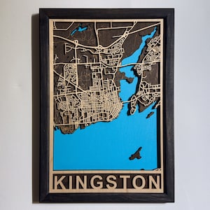 Carte en bois personnalisée avec éléments découpés au laser, nom personnalisé de localisation de la ville, décoration d'intérieur de ville, cadeau de 5 ans de pendaison de crémaillère pour agent immobilier