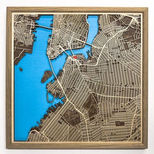 Carte en bois personnalisée avec éléments découpés au laser, nom personnalisé de l'emplacement de la ville, décoration d'intérieur de la ville, encadrement de pendaison de crémaillère de New York