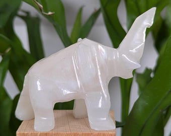 3.55" White Onyx Elephant