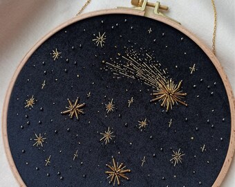 Star night embroidery, Embroidered Shooting star Star artwork, Star art, Starry sky embroidered, Hand stitch starry night, Beaded star