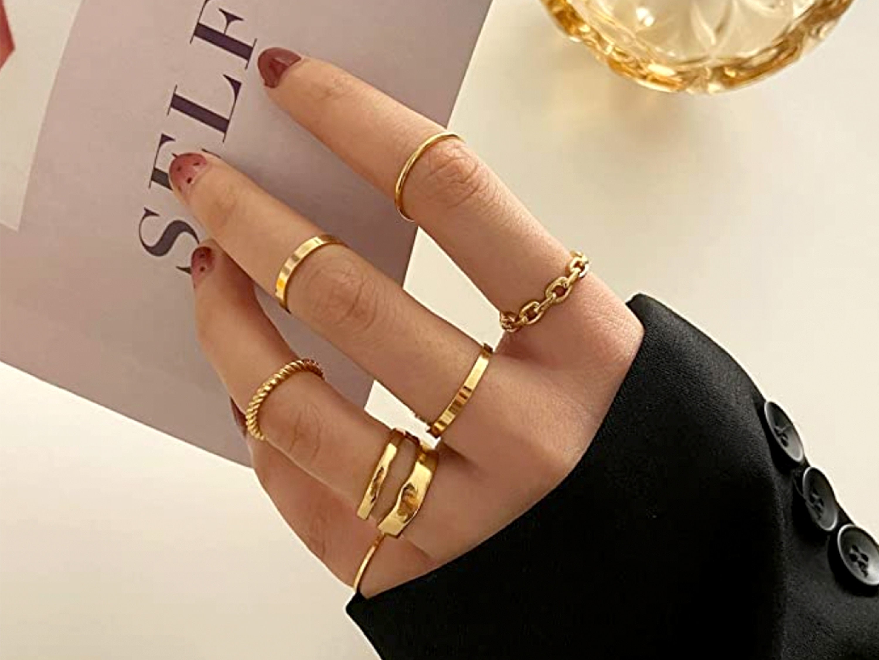 7 Pcs Gold Midi Ring Set, Gold Knuckle Rings Set for Women Girls, Gold/Silver Rings, Snake Chain Stacking Ring Boho Rings, Adjustable Rings