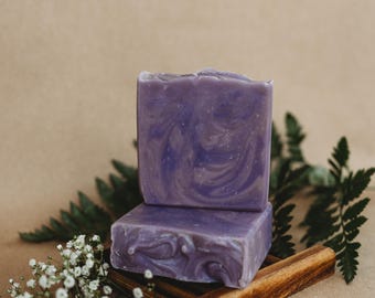 Lilac Artisan Vegan Soap | Mackinac Island | Handmade Natural | Aromatic, Cruelty-Free, and Gentle | Biodegradable Packaging | Cerauno Soaps