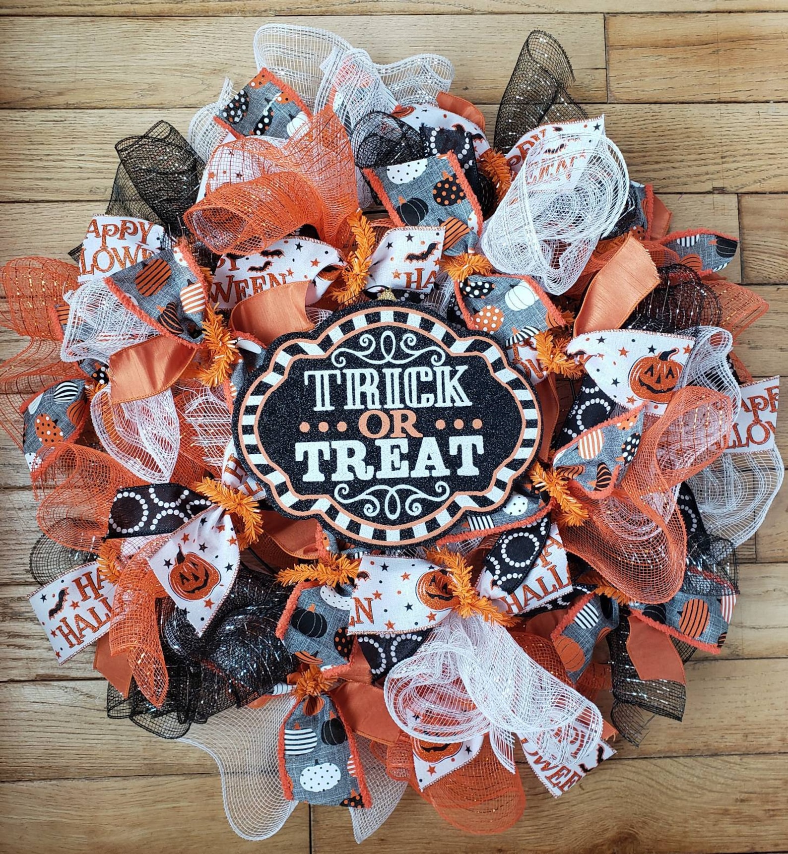 Halloween Wreath, Trick or Treat Wreath, Fall Wreath, Holiday Wreath