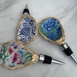Oyster Shell Painted Wine Stopper | Gold Hand Painted Oyster Shell Decor | Coastal Hostess Gift Coastal Fish Blue Chinoiserie Print