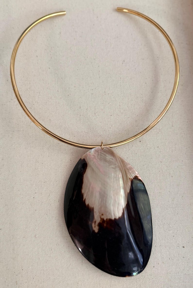 Brown Mother of Pearl Large Shell Collar Necklace: Fall Statement Choker Necklace Luxury Shell Necklace Mermaid Aesthetic Natural Beach image 2