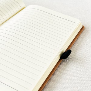 Leder Notizbuch personalisiert, Tagebuch mit Namen, personalisiertes Reisetagebuch, personalisiertes Tagebuch, Geschenk Valentinstag Bild 8