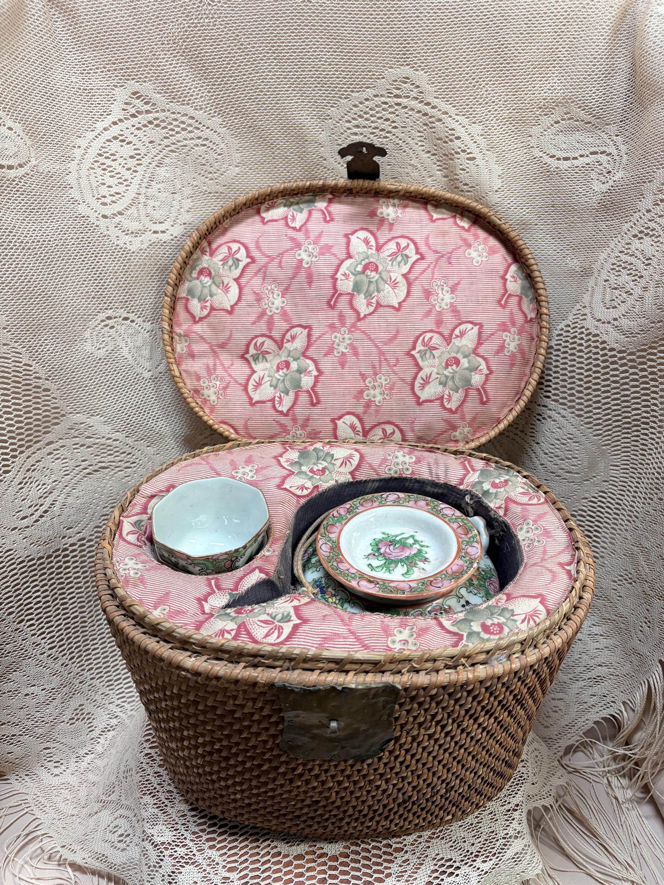 Antique Chinese Tea Set in Basket - Etsy
