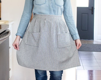 Pleated Half Apron | Women's Kitchen Apron | Made in Canada | Sustainable Hemp & Certified Organic Cotton Canvas Fabric | Easy to Wear