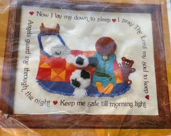 1983 Creative Circle Sleepy Time Prayer Crewel kit new old stock