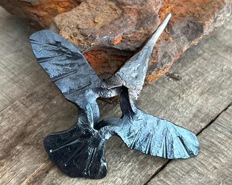 Split Cross Humming Bird