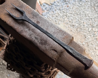 Fork - Grill Rail Road Spike 12”