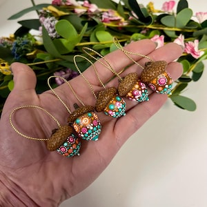 Hand Painted Natural Medium Acorn Ornaments | Dot Art | Thanksgiving Decor | Fall Decor | Christmas Decor  (Pattern - Set of 5)