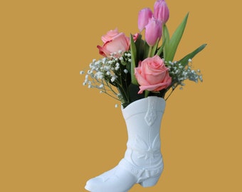 Cowboy Boot Vase for Blooming Bouquets - Flower Vase - Flower Pot Home Decoration