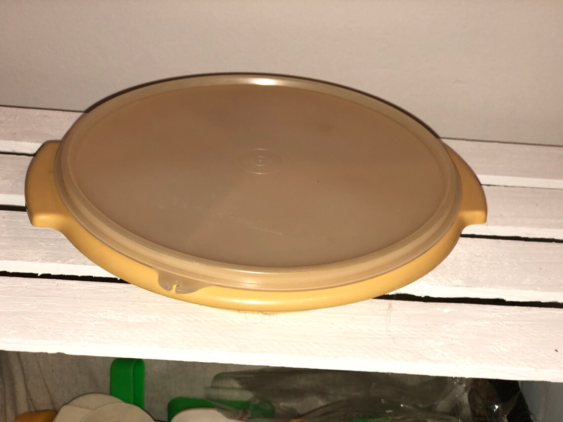 Tupperware divided plate lid dish vintage Etsy