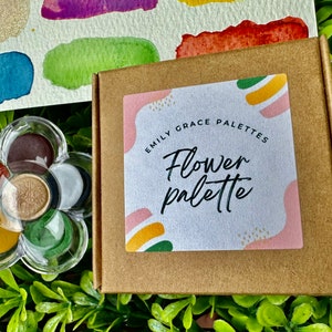 Blumenpalette | Handgemachte Aquarelle | Handgemachte Farbe | Aquarelle | Aquarell Künstler | Handgemachte Karten | Glitzer Aquarellfarben |