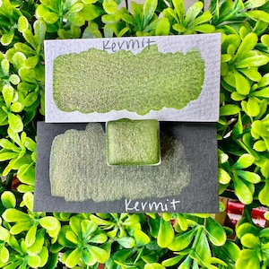 Kermit | Handmade Watercolors | Handmade Paint | Watercolors | Watercolor Artist | Handmade Cards | Glitter Watercolors |