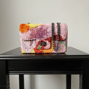 Sac Ikat Coco rose | Sac Ikat | Sac Coco | à bandoulière | Sac à bandoulière | bandoulière ikat | Sac coloré | Sac en velours Ikat