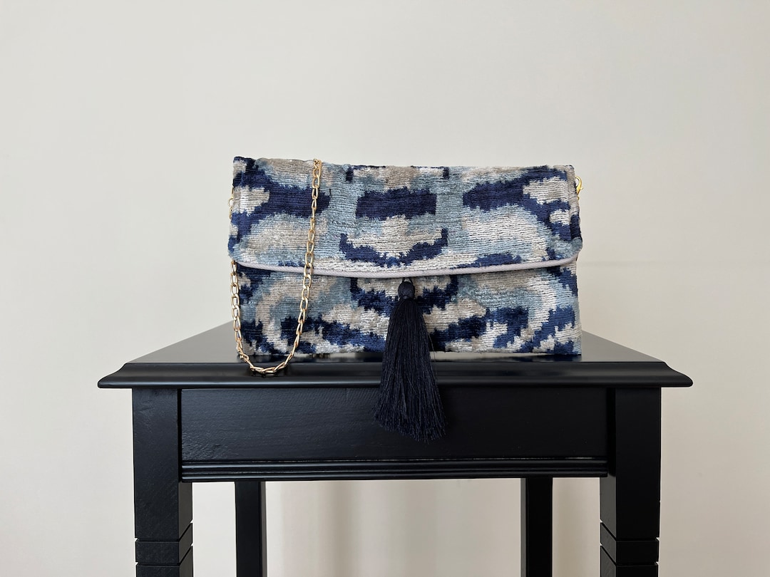 Aquila Ikat Clutch Bag - Mauve