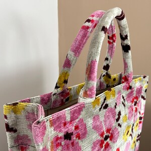 Flower Tote Bag, Velvet Large Jute Tote, Silk Velvet Tote Bag, Handmade Ikat Tote Bag, Ikat Tote Bag, Pink Flower Tote Bag