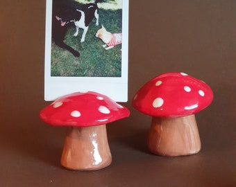 Ceramic Note Card Holder, Photocard Holder, Ceramic Mushroom , Photo Stand , Reminder Stand , Ceramic Photo Stand , Christmas Gift