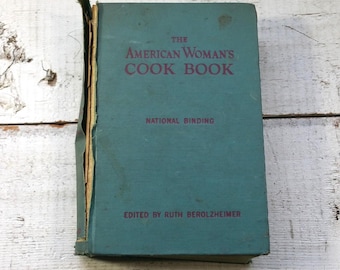 1946 O Livro de Receitas da Mulher Americana Livro de Culinária Assar Receitas Favoritas da Família Vintage Meados do Século Cozinha Dona de Casa Ruth Berolzheimer