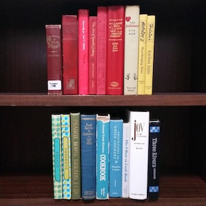 Choice Vintage Cookbooks Decorative Cook Book Set Old Library Antique Kitchen Baking Read Stack Home Color by Foot Blue Red Green Gray