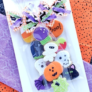Halloween Sugar Cookie,  Halloween mini sugar cookies, Halloween gifts, Halloween treats, Halloween decorated Sugar Cookies,