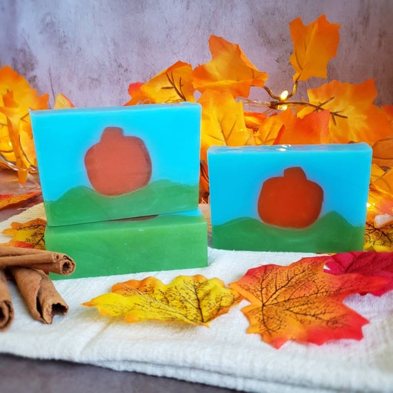 Pumpkin Soap, Autumn Soap, Handmade Glycerin Soap, Fall Gifts For Women, Farmhouse Bathroom Decor, Pumpkin Patch Decor, Cottagecore Decor
