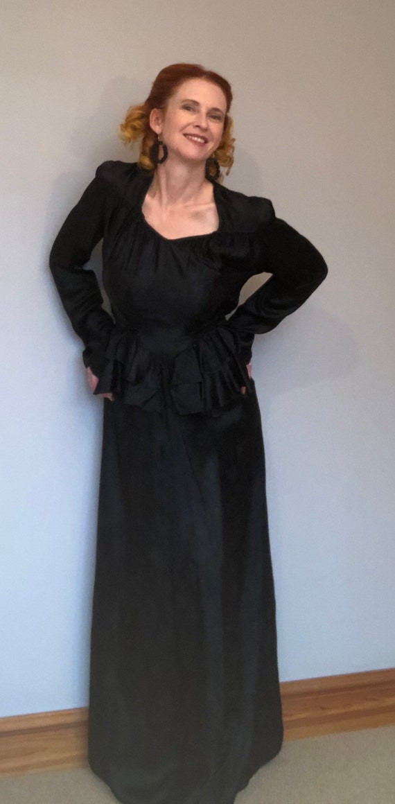 Vintage 1940s 40s Long Satin Black Evening Dress w
