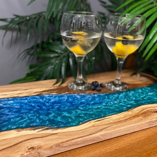 Caribbean Sea Resin and Oak Drinks Tray