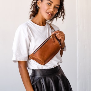 Hip bag, leather belt bag, leather hip bag, belt bag waist bag bum bag fanny bag leather Crossbody pouch