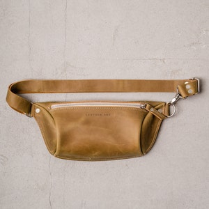 Fanny Pack, Sling Bag,Bum Bag,Leder Sling Bag,Bumbag,Leder-Bauchtasche,Beuteltasche Bauchtasche Leder Gürtel,Gürteltasche,Bag Leder Gürteltasche