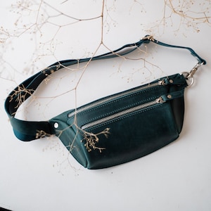 Leather fanny pack, green fanny pack, belt bag, hip bag, black waist bag, festival bag, small backpack, Leather Hip Bag, leather waist bag