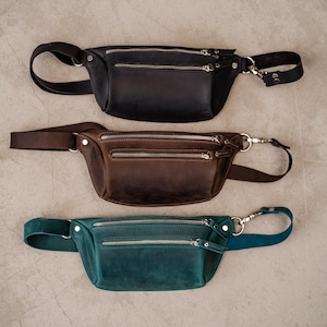 Fanny Pack Leather Black leather fanny pack Versatile Bum Bag Personalized Everyday Comfortable Crossbody Bag