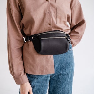 Personalized Leather fanny pack, engraved fanny pack, belt bag, hip bag, bum bag, festival bag, Leather Hip Bag waist bag, leather waist bag image 10