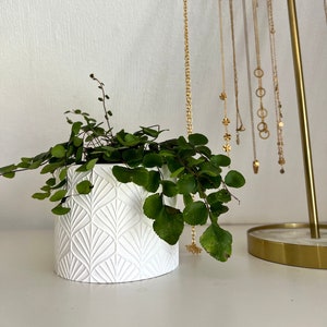 flowerpot| artificial plant pot| cachepot| Pot of Raysin| Raysin| individual flowerpot| Flowers| deco| indoor decoration| decoration