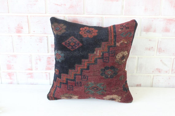 Caucasian Rug Pillow, 16x16 Rug Pillow, Ethnic Rug Pillow Cover, Bohemian Pillow /  P-4421 / 40x40 cm
