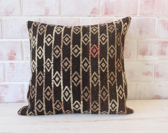 Brown Kilim Pillow,  Vintage Kilim Pillow Cover, Ethnic  Kilim Cushion , bohemian,wool,handwoven  / P-1715  /  18x18  inch