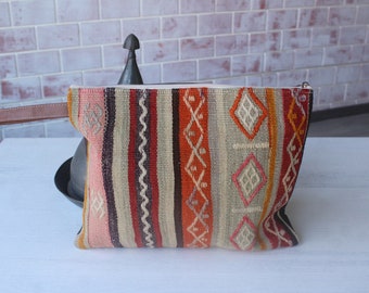 Ethnic Kilim Clutch, Bohemian Rug Clutch , Striped Wool Clutch /EC-38 / 11X14X2