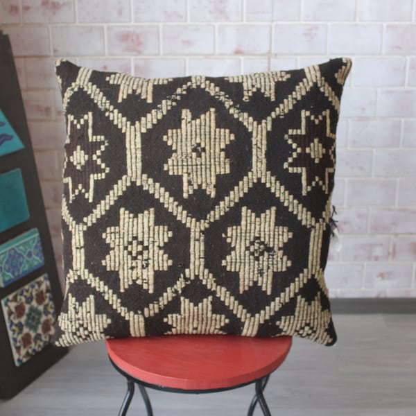 Kilim Pillow 24x24 - Etsy