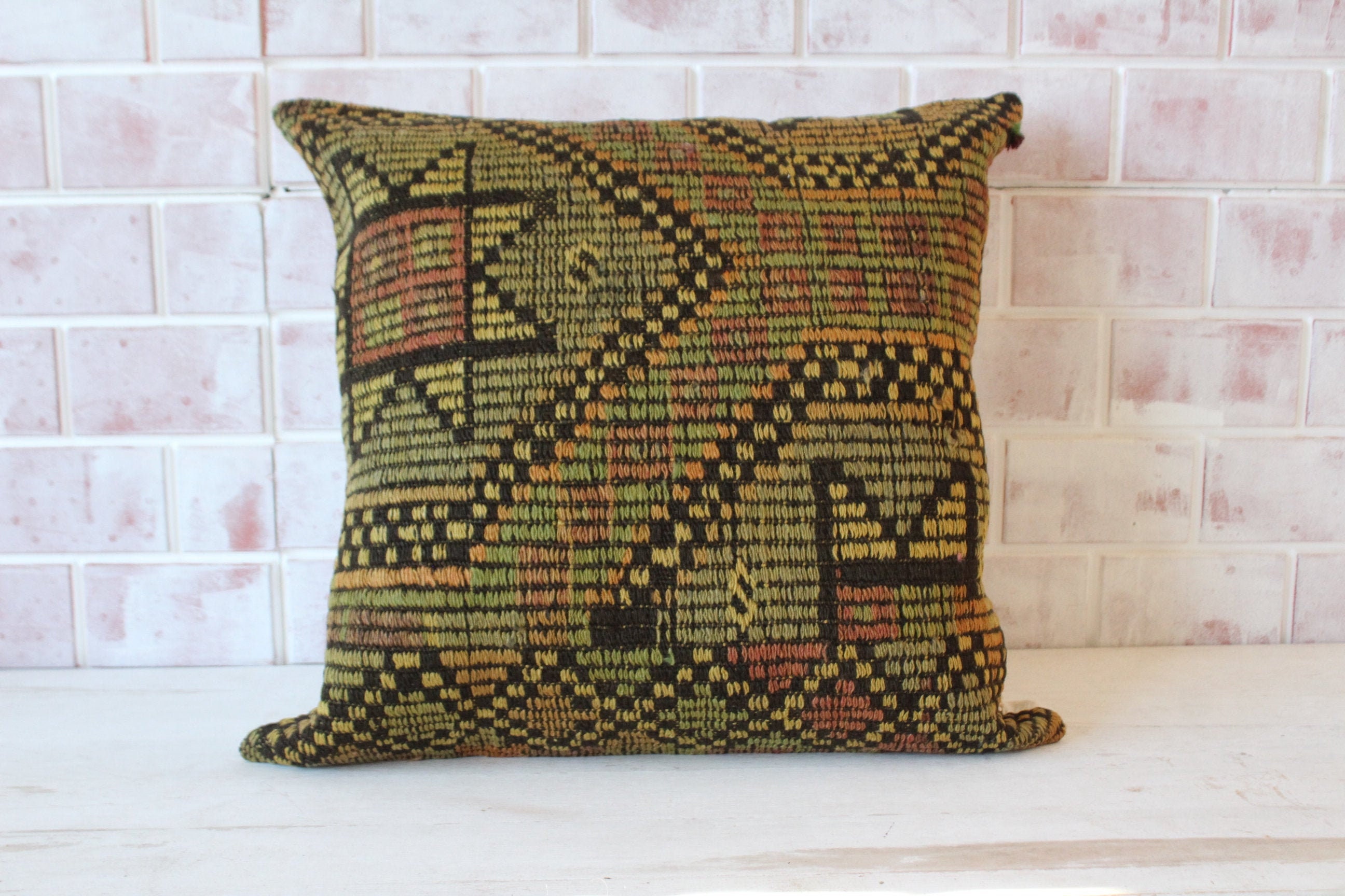 22x22 Kilim Pillow Cover Green Kilim Pillow Kilim Floor Etsy