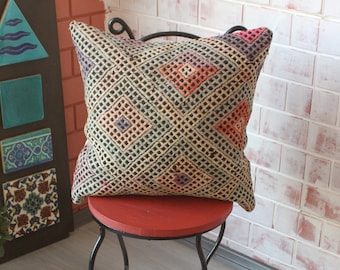 Kilim Pillow Cover, Ethnic Pillow, Kilim Cushion Cover, Vintage Kilim Pillow, Bench Pillow, Outdoor Pillow, Kilim Rug Pillow / p- 238
