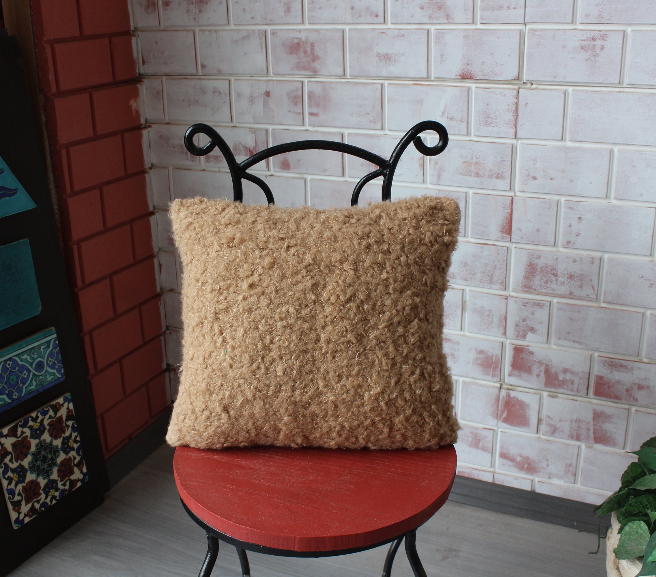 sheep wool pillow
