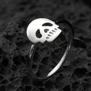 Skull Sterling silver ring handmade solid medieval 925 unisex men women punk gothic goth biker mens oxidized jewelry gift her him