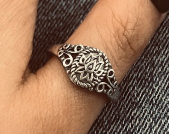 Handmade Floral Sterling Silver Ring, Dainty Anniversary Gift