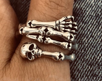 Skull hand Ring Set /2 in 1 ring /925 sterling silver ring /2 pcs Silver ring set /Handmade /Punk Gothic Boho Rings /Gift for him her